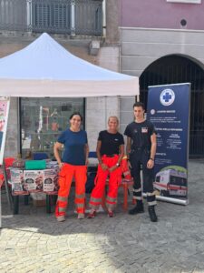 Volontari di croce Blu Italia alla Festa dell'Uva di Gattinara